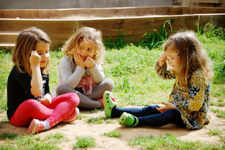 10-India - Irene - Lila con algodoncito